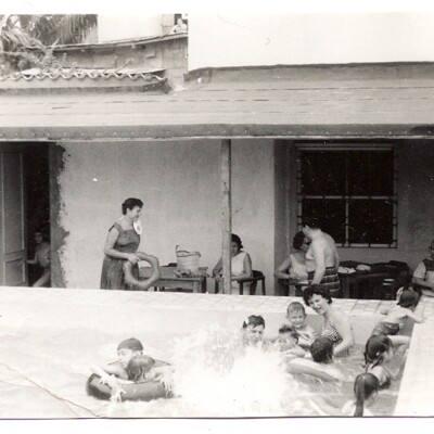 Club Israelita, Guayaquil, Ecuador, ca. 1960 -- Piscina del Club.