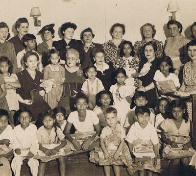The WIZO ladies giving out packages to needy children -- ca. 1948, Guayaquil