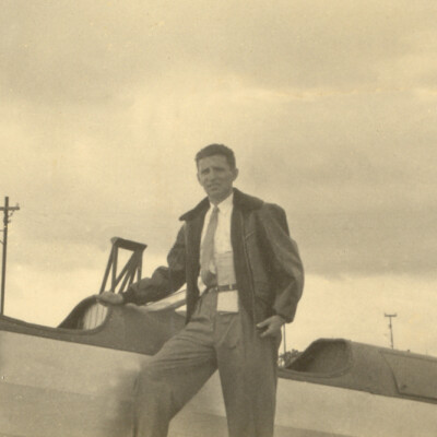 Juan Suster -- Piloto del Aeroclub Ecuador (undated)