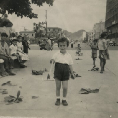 Niko Sifnaghel -- ca, 1953, Guayaquil