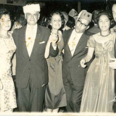 MAMI, ANNE Y GERARDO ANKER