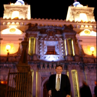Saul Suster en Quito (undated)