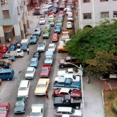 Trafico en la calle Velez (undated)