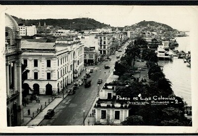 Guayaquil -- Paseo de las Colonias.