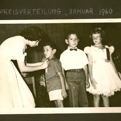 Peggy Grunewald (far right) @ Escuela Americano -- 1960, Guayaquil