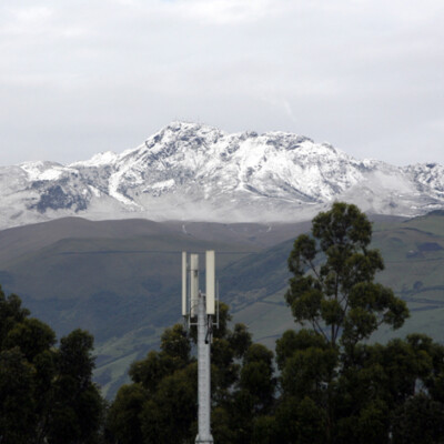 QUITO ECUADOR
12/03/2008
QUITO NEVADOS DE ECUADOR LLENOS DE NIEVE POR LAS FUERTES LLUVIAS, EN LA FOTO. NEVADO SECTOR OCCIDENTAL. BV